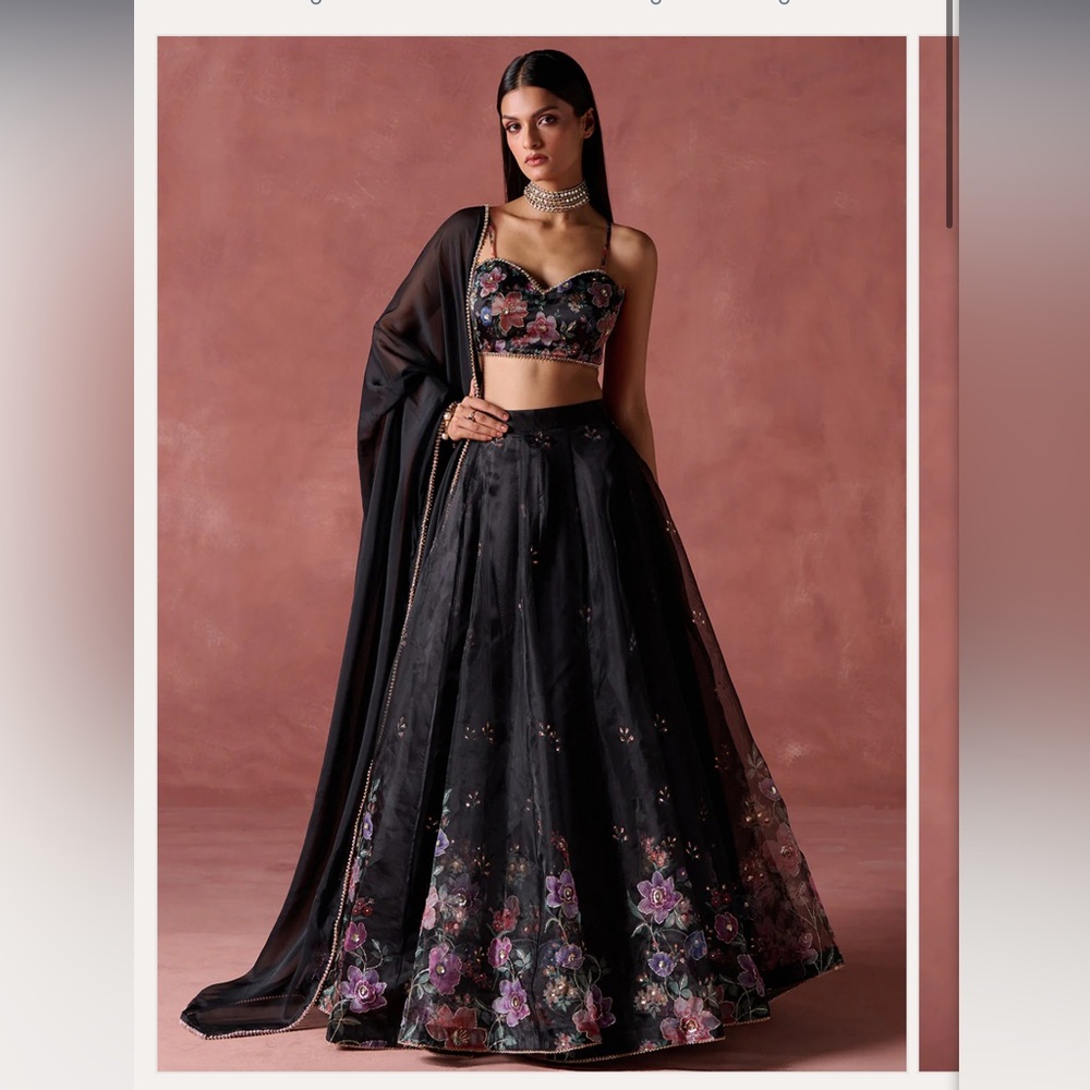 Elegant Black Floral Lehenga